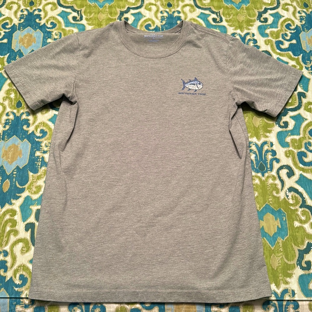 grey southern tide tee